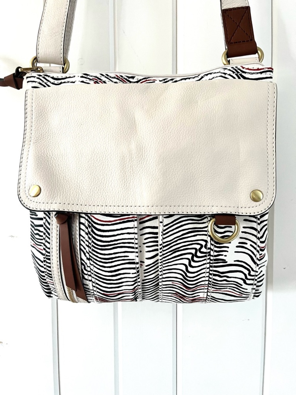 Fossil Morgan Creamy/Black Pattern Leather Crossbody Bag, NWT